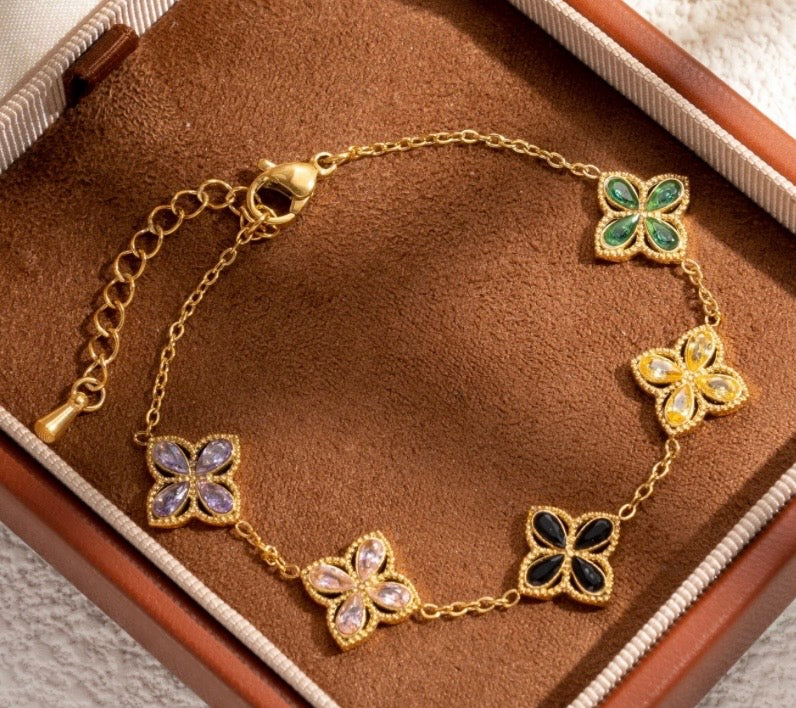 Bracelets trèfles couleurs