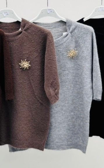 Pull tout doux manches courtes broché dorée