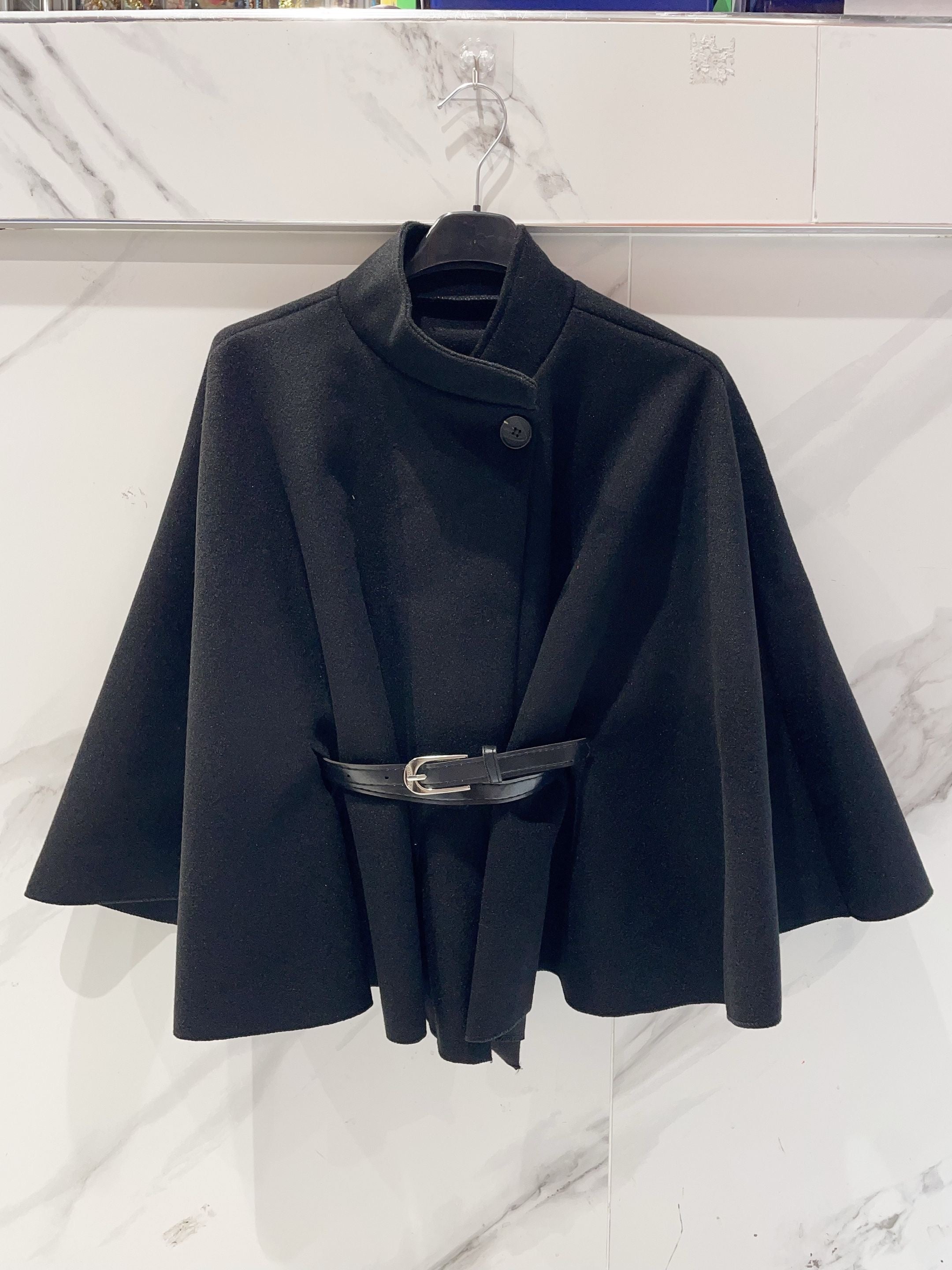 Cape hyper tendance avec ceinture